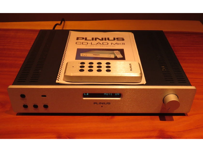 Plinius CD-LAD mkII stereo Preamp with HT bypass & metal remote in silver. Near mint.