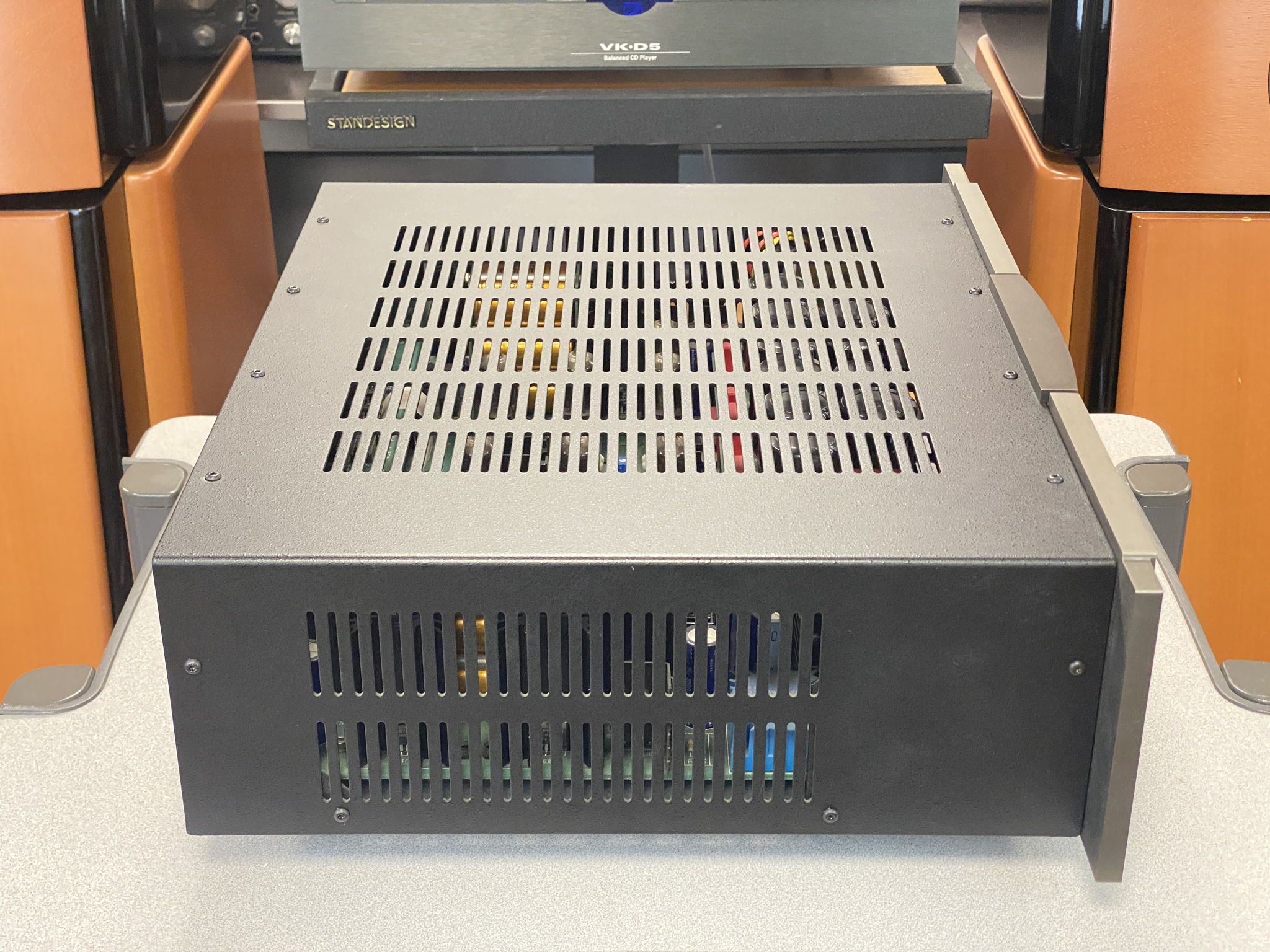 Balanced Audio Technology (BAT) VK-50SE Tube Preamplifi... 5