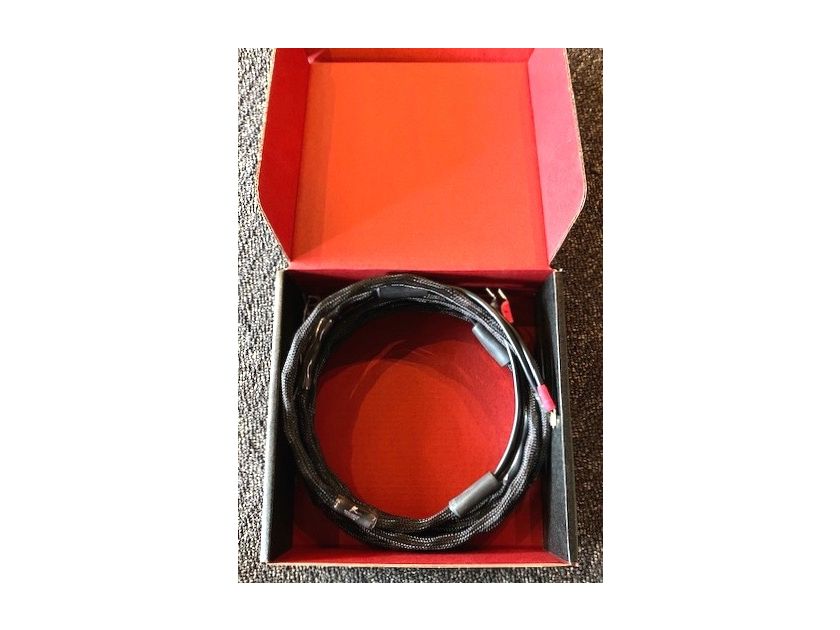 Synergistic Research Atmosphire UEF Level 1 8' pr Spk Cables