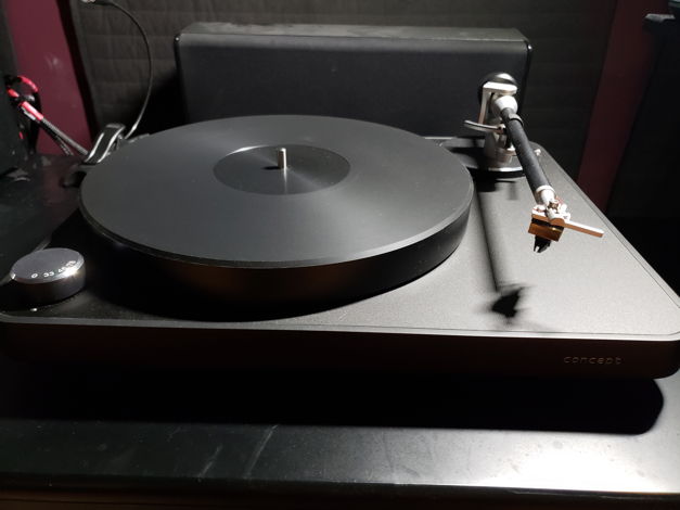 Clearaudio Concept Turntable with great reviews