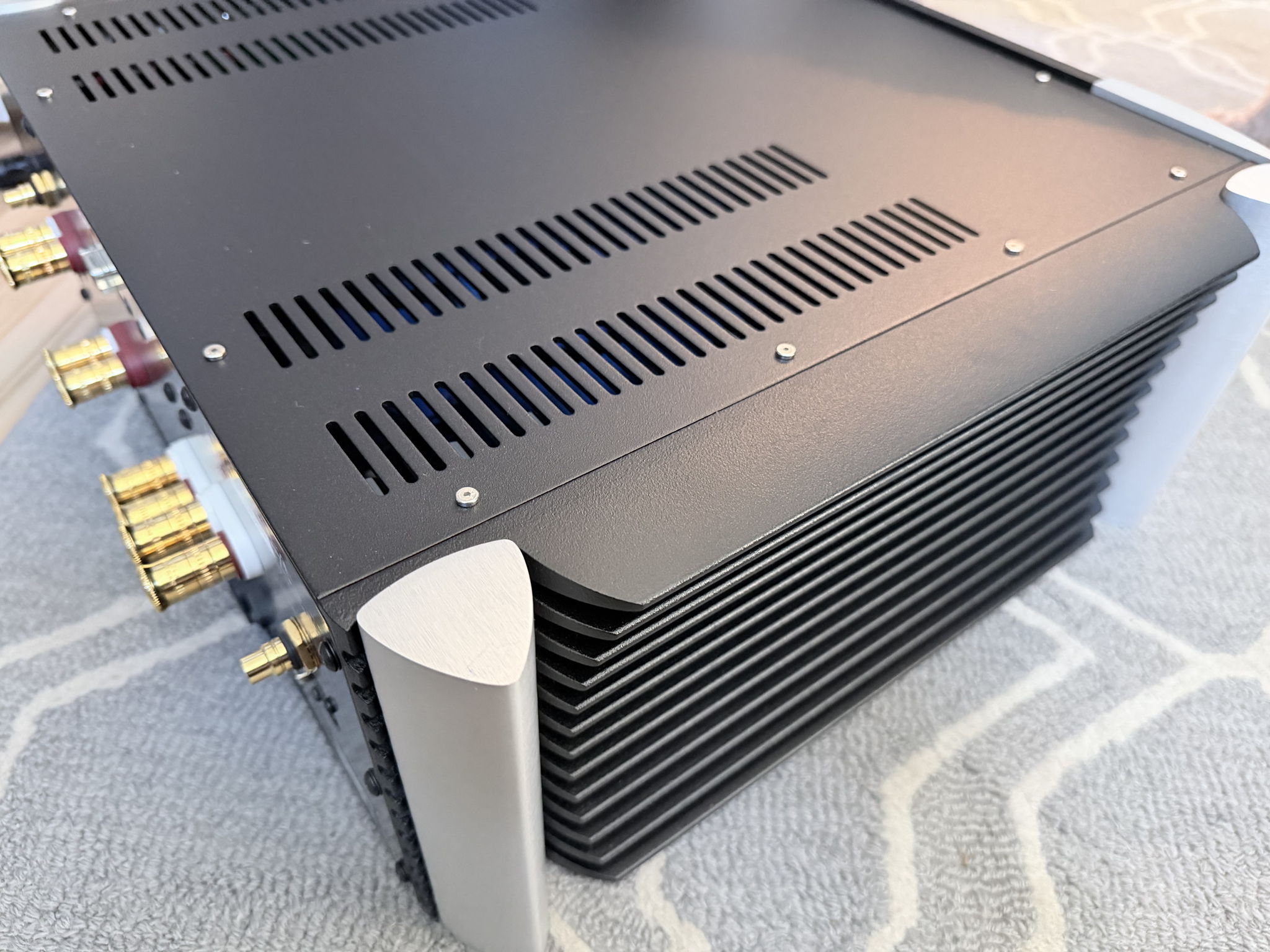 Moon Simaudio W-8 Power Amplifier (Mint) 3