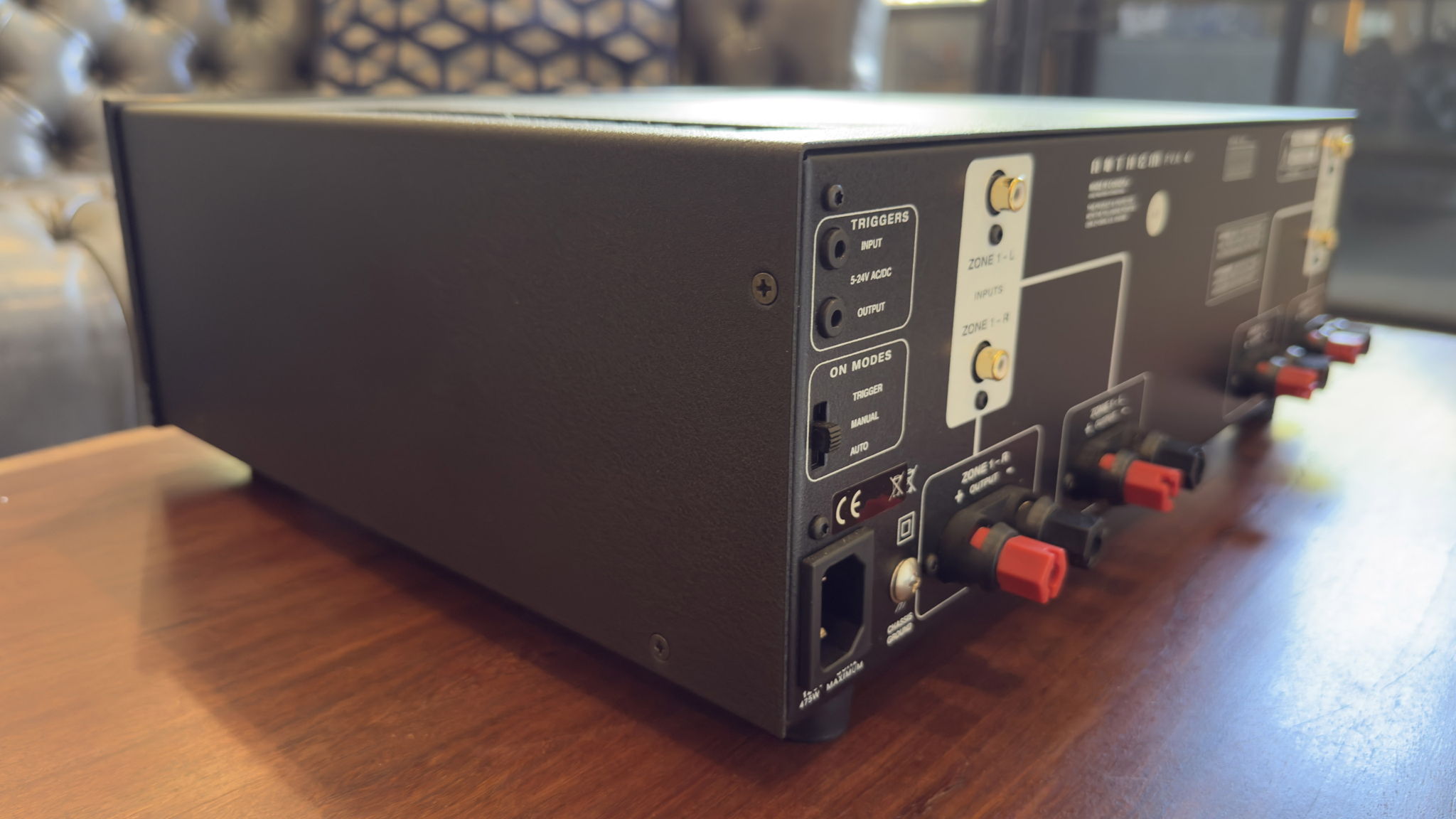 Anthem PVA4 4-Channel Solid State Amplifier in Black EX... 8