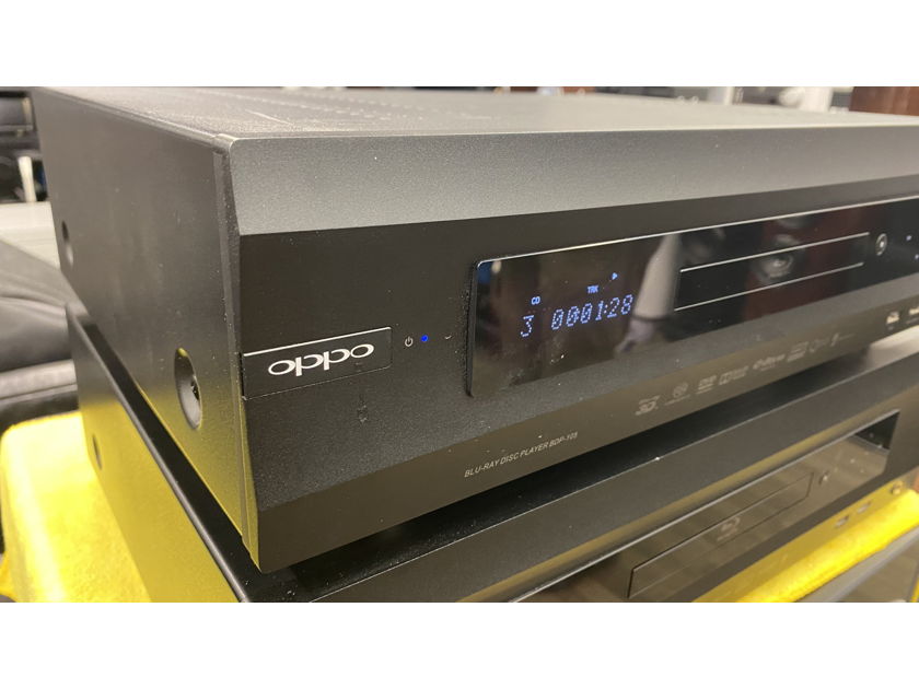Oppo BDP-105D ** Darby Edition **Universale DVD CD SACD Player with Remote
