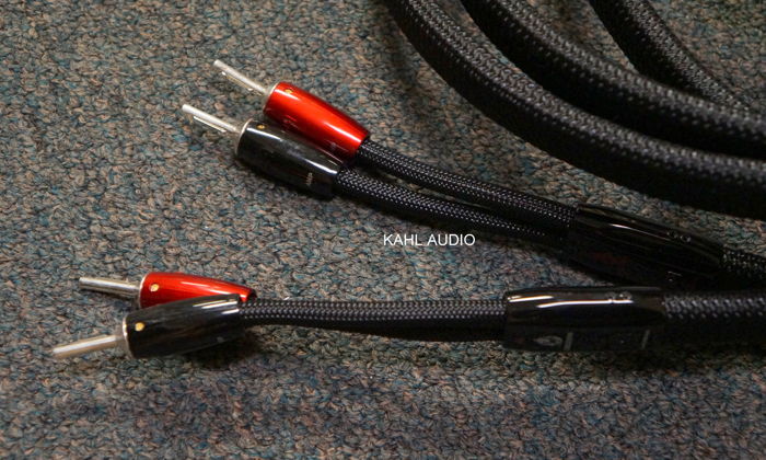 Audioquest Obsidian speaker cables. 8ft BW pair with ba...