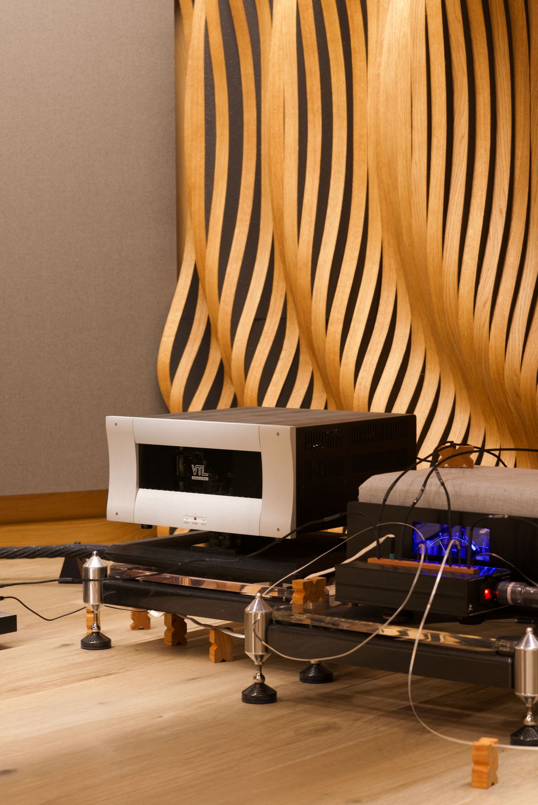 VTL MB-450 III on Marigo Isolation