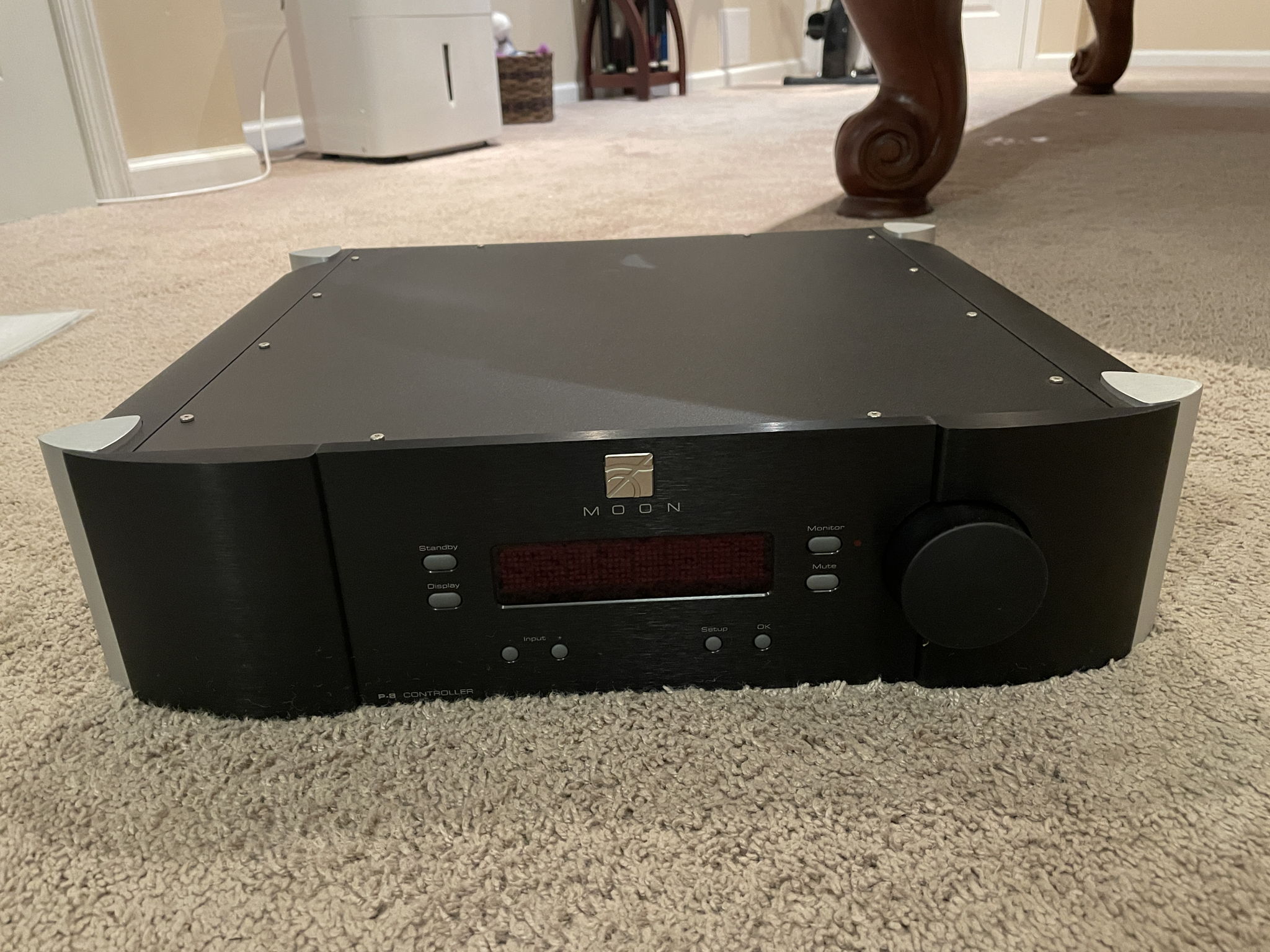 Simaudio moon P8 preamplfier - mint customer trade-in 5