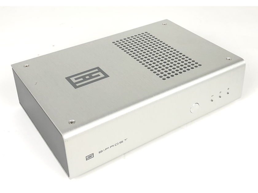 Schiit Audio BIFROST UBER DAC w/ USBm Upgradable Discrete 24/192 32/Bit D/A SCH04E