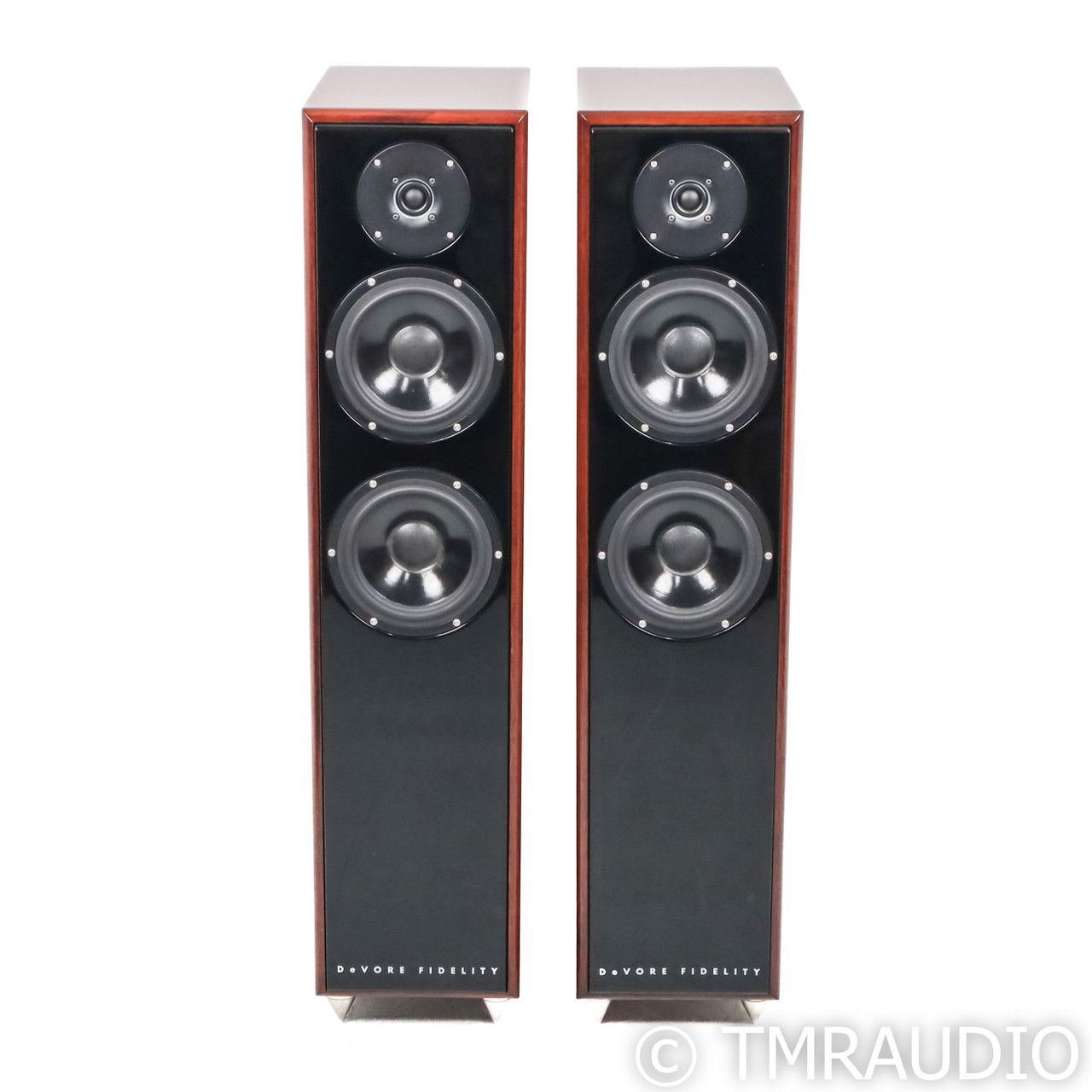 Devore Fidelity Gibbon Super Nine Floorstanding Speaker... 3