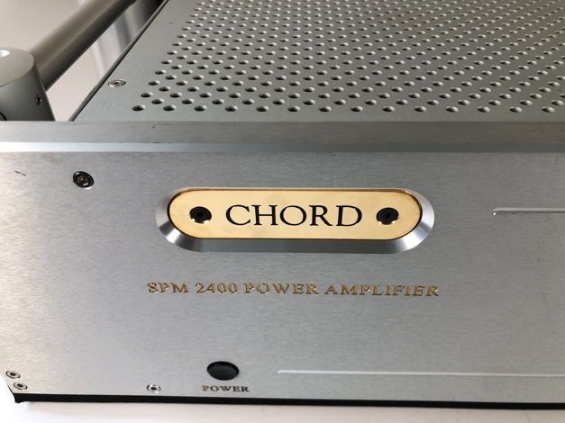 Chord SPM-2400 Multi-Channel Amplifier 5x135W