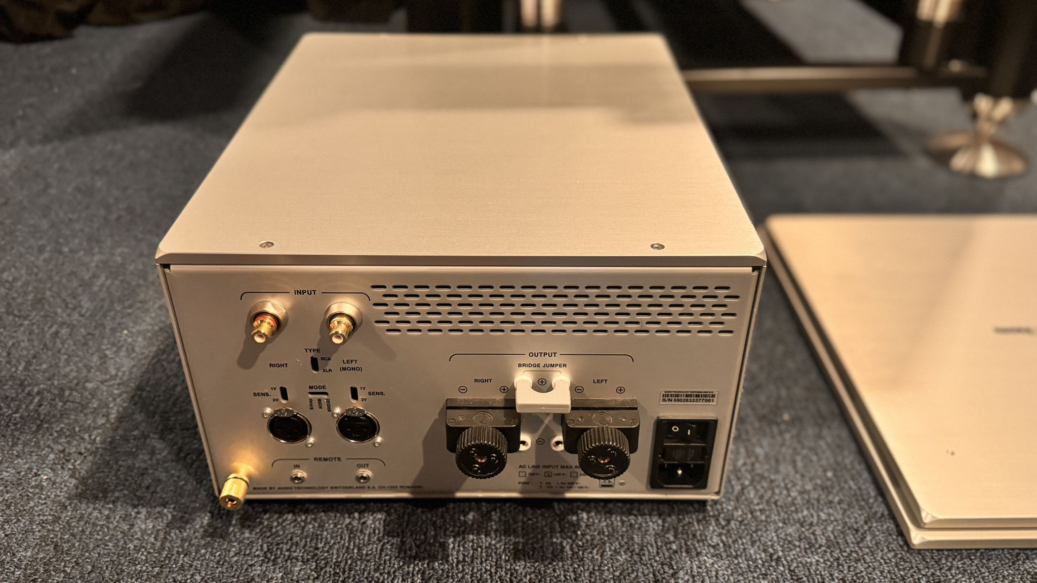 Nagra Classic Amplifier With Isolation Base 4