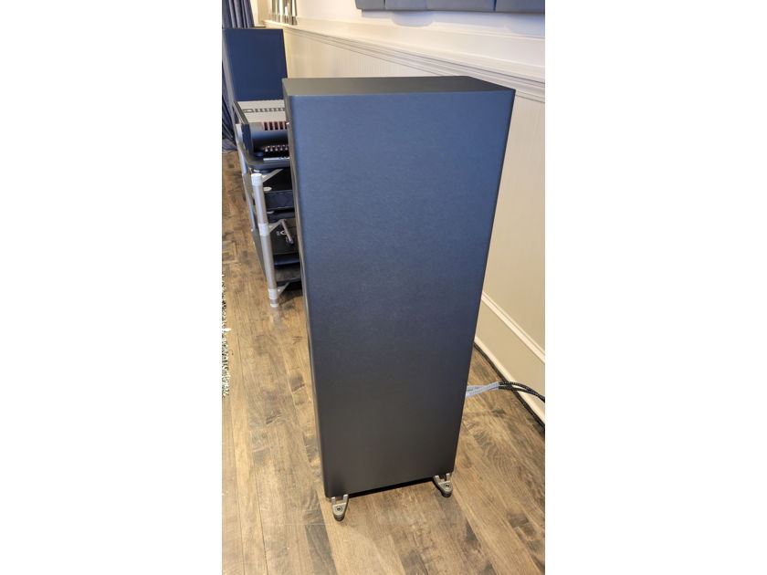 Polk Audio - R700 - Floor Standing Loudspeakers - Local "Cash & Carry - Customer Trade In!!! - 12 Months Interest Free Financing Available!!! BTC Now Accepted!!!