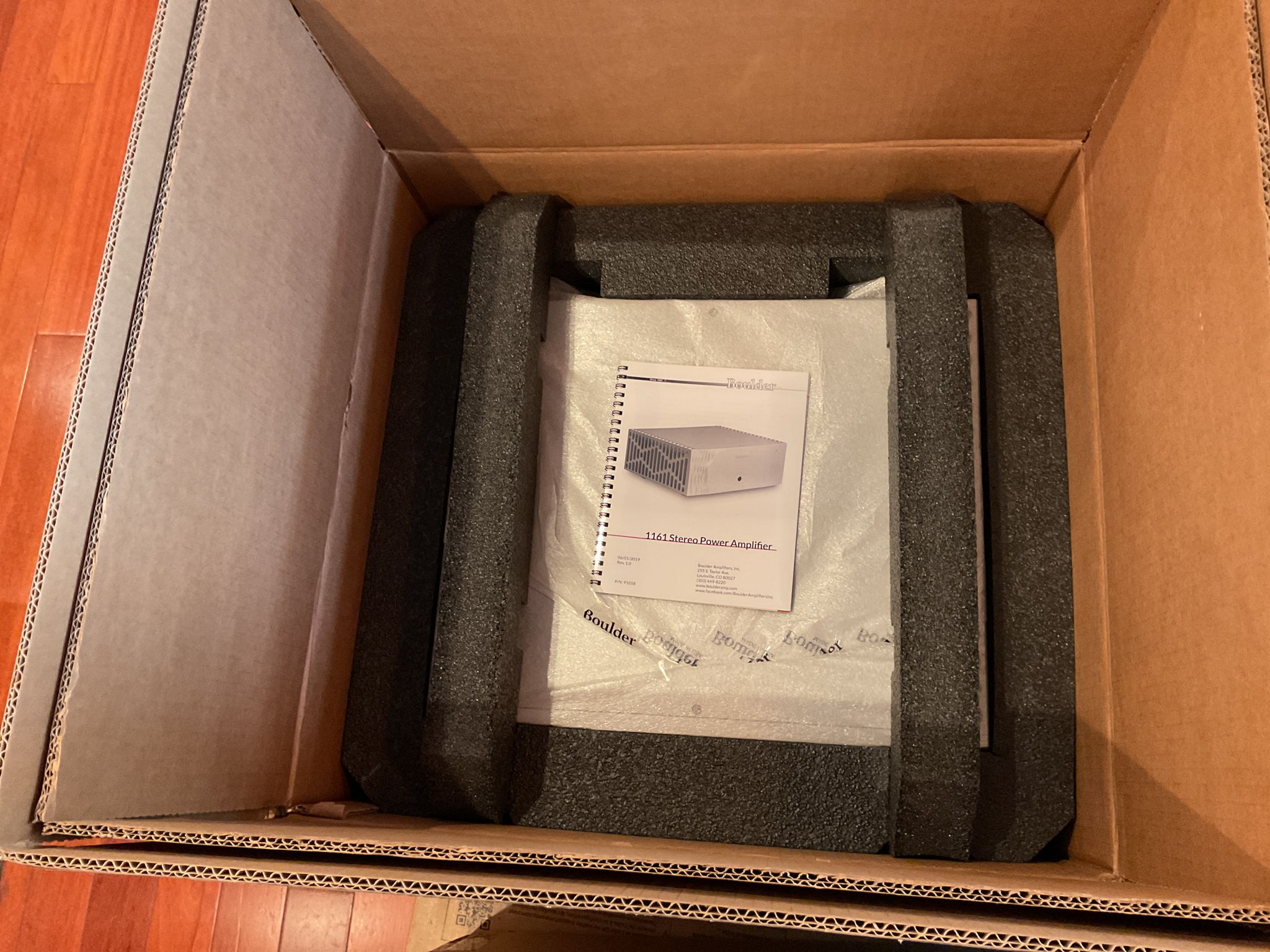 Boulder 1161 Stereo Power Amplifier 11