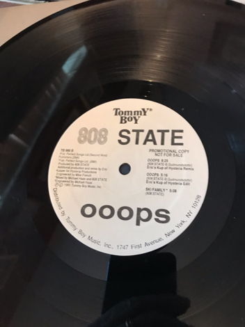 808 STATE - Ooops (Feat. BJORK 808 STATE - Ooops (Feat....