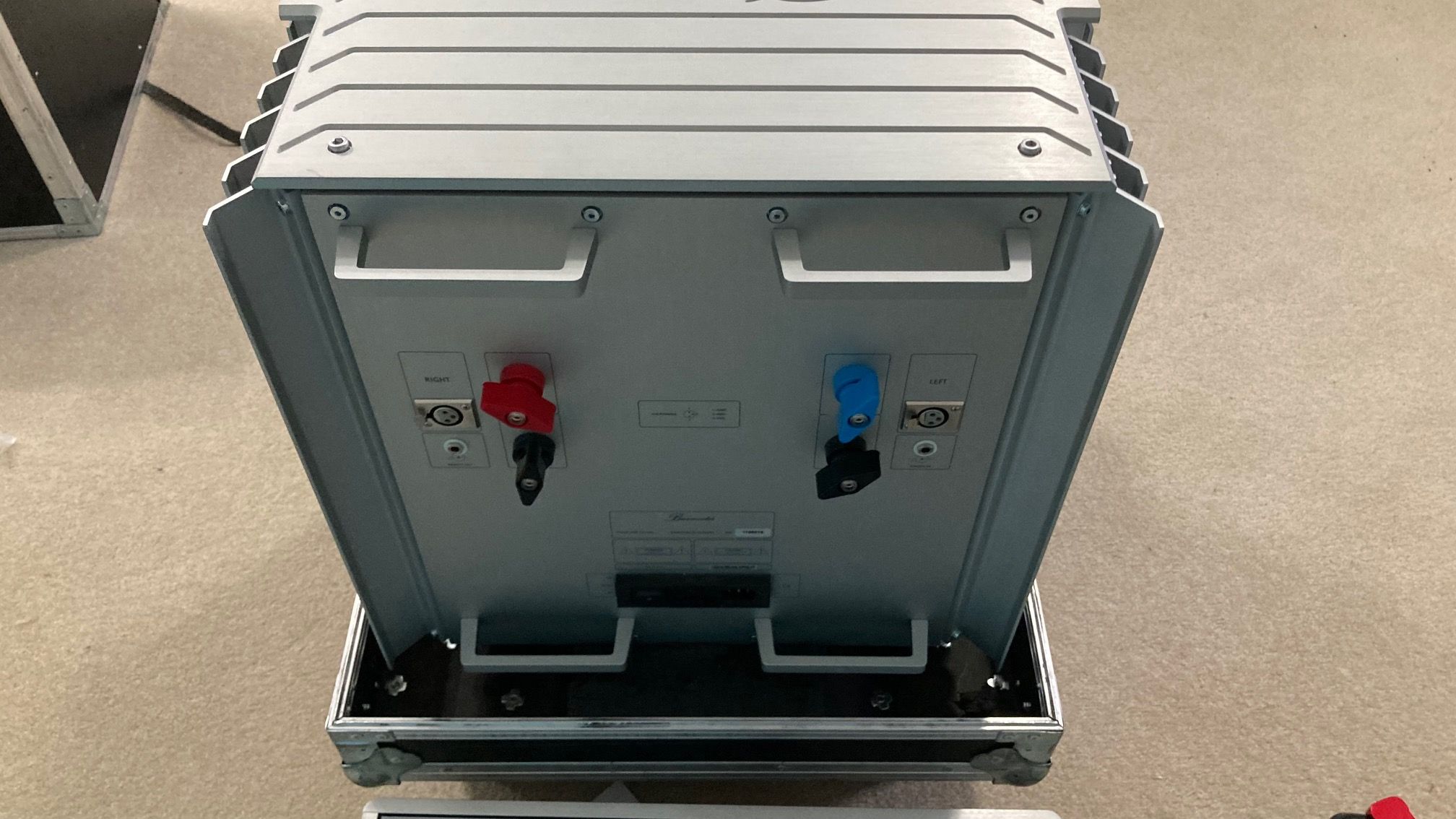 Burmester 909 Series V  Power Amplifier 350 watt/channel 4