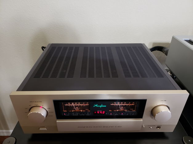 Accuphase E-460 Integrated Amplifier with DAC-40 and AD-30