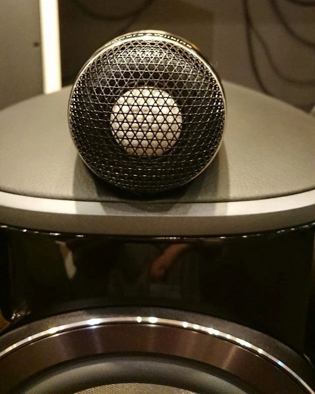 Bowers & Wilkins B&W 805 D4 Bookshelf Speakers (Pair) B... 4