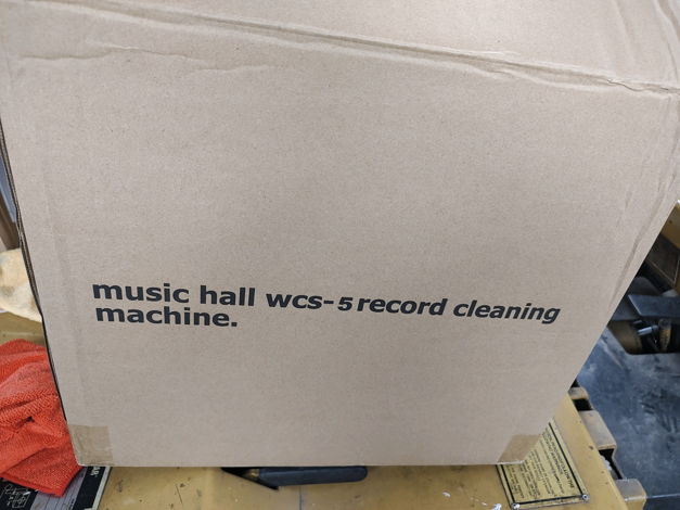 Music Hall WCS-5 Record Cleaning Machine