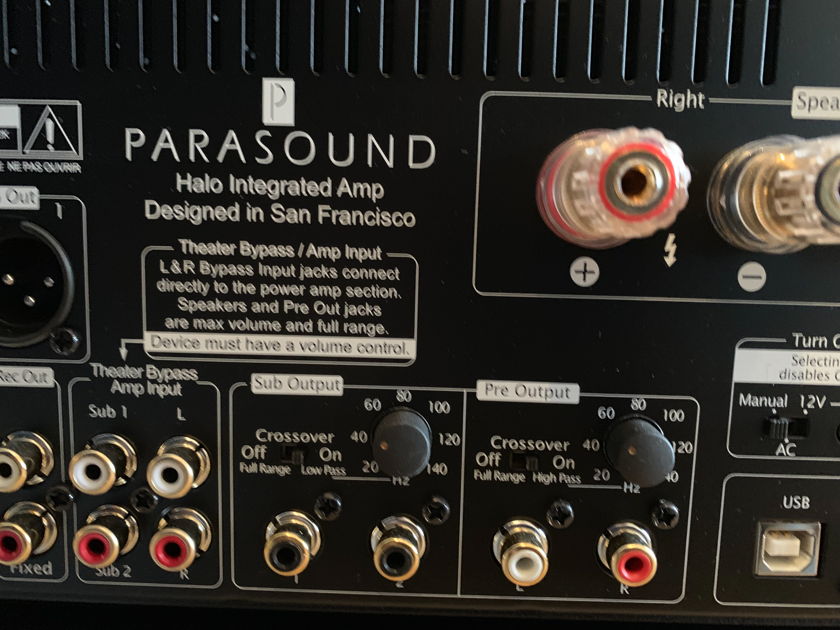 Parasound Halo 2.1 Integrated Amp and Dac (mint)