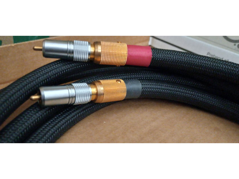 CRL(Cable Research Lab)COPPER SERIES RCA 2.5 meter Interconnects $699