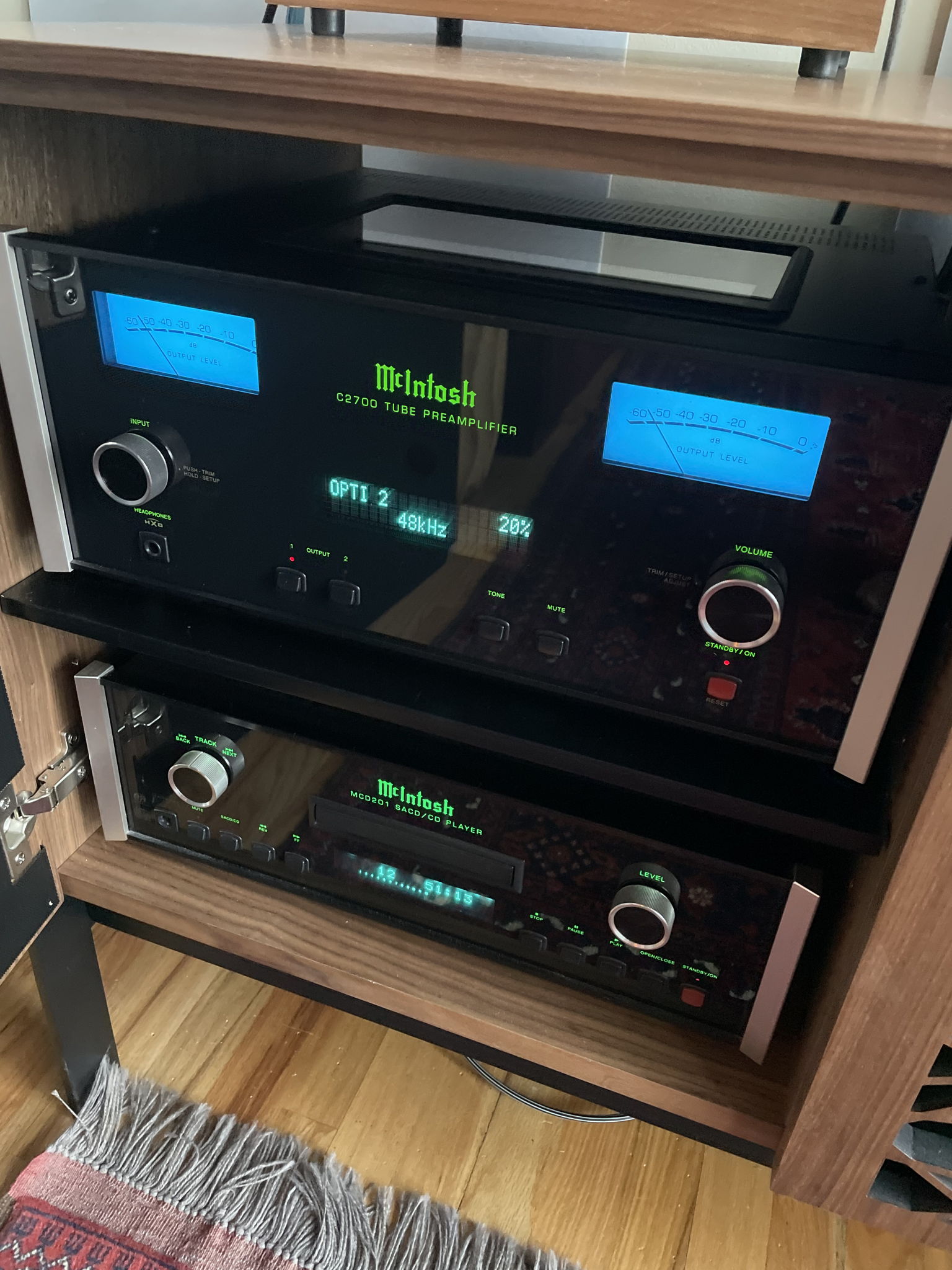 Mcintosh C2700. And sacd player. 