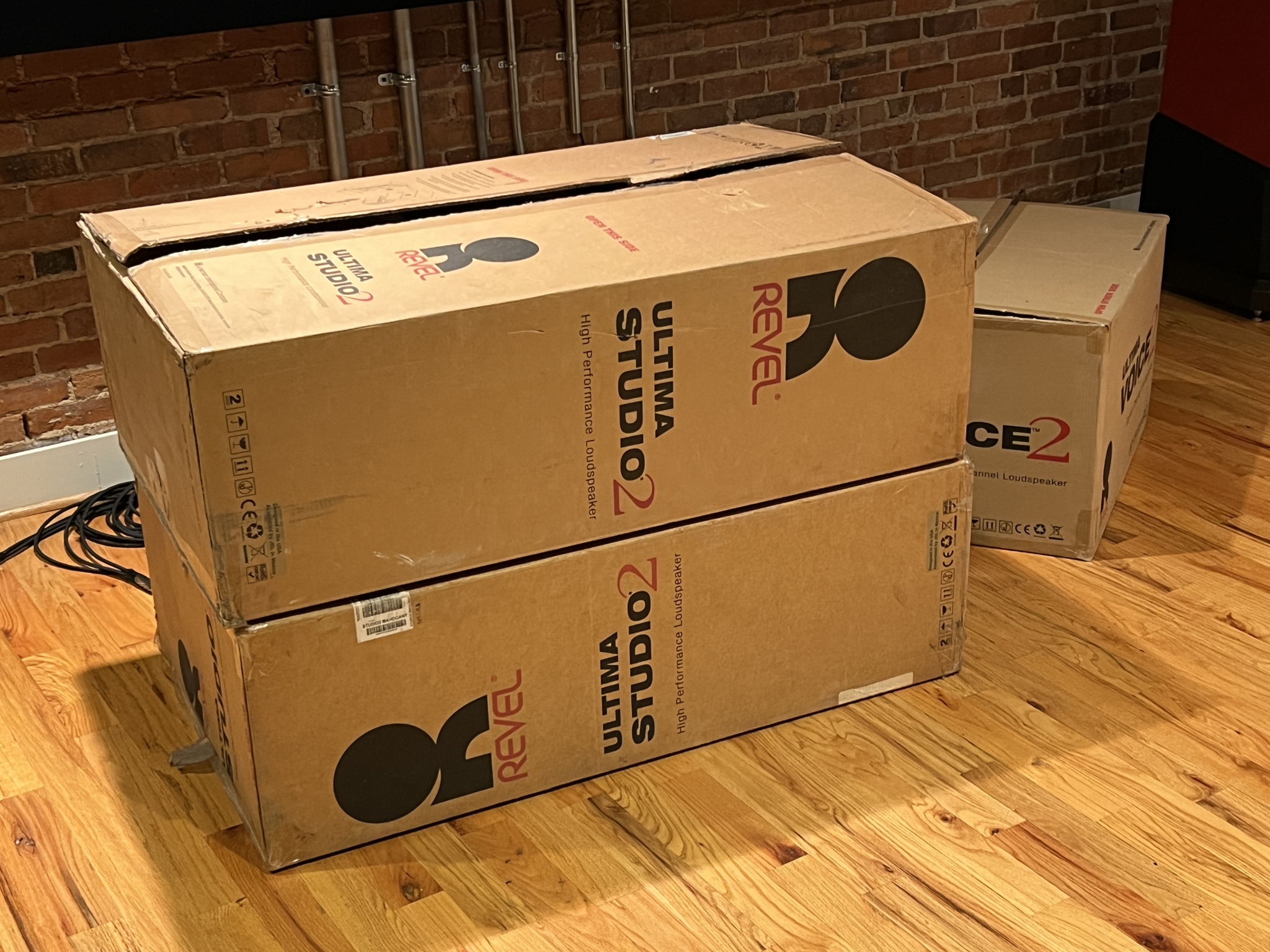 Revel STUDIO 2 Ultima Mahogany 4