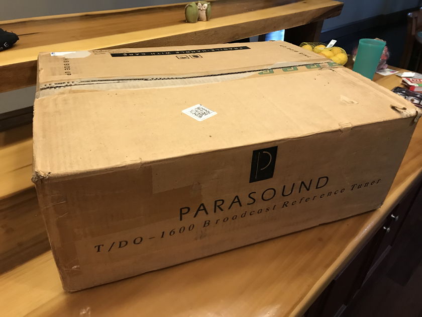 Parasound TDQ-1600 Reference Radio Tuner