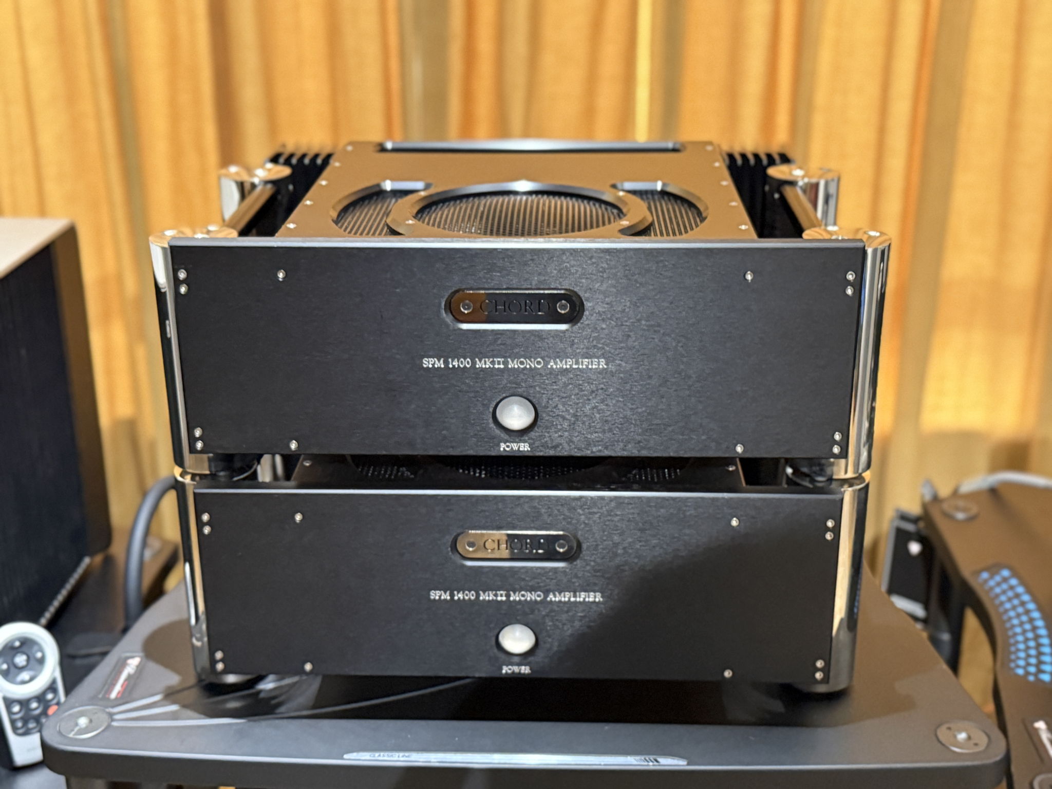 Chord Electronics Ltd. SPM-1400 mk II SILVER UNITS