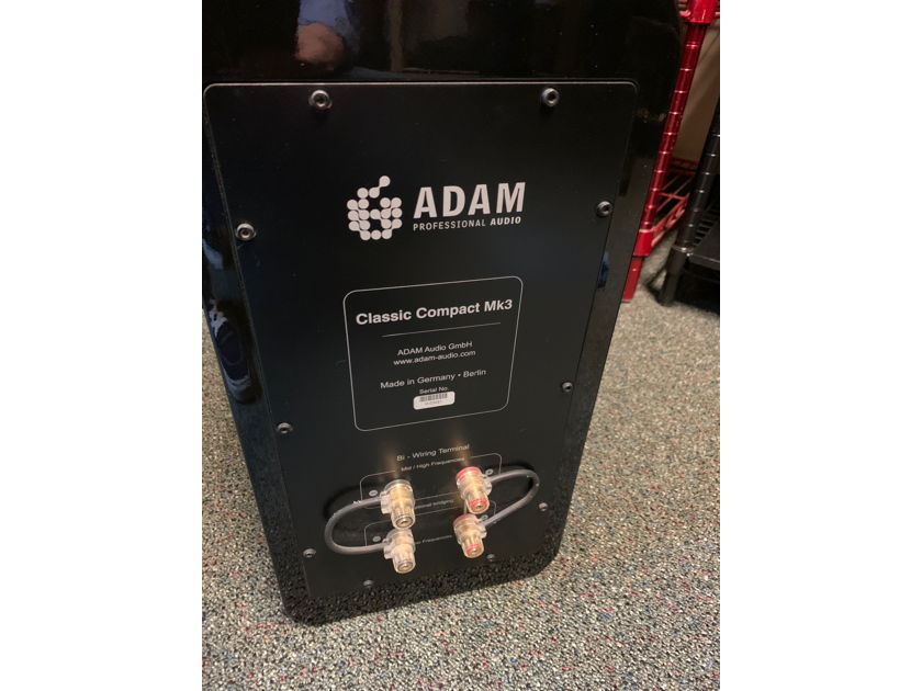 Adam Audio GmbH Classic Compact Mk3