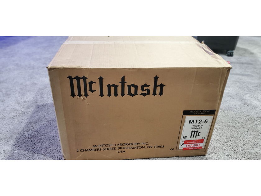 McIntosh MT2-6 turntable