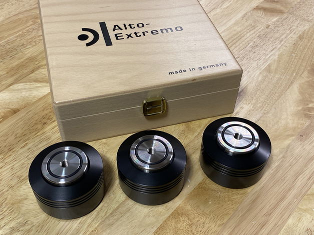 Alto-Extremo LSP-2- absorber feet from Germany
