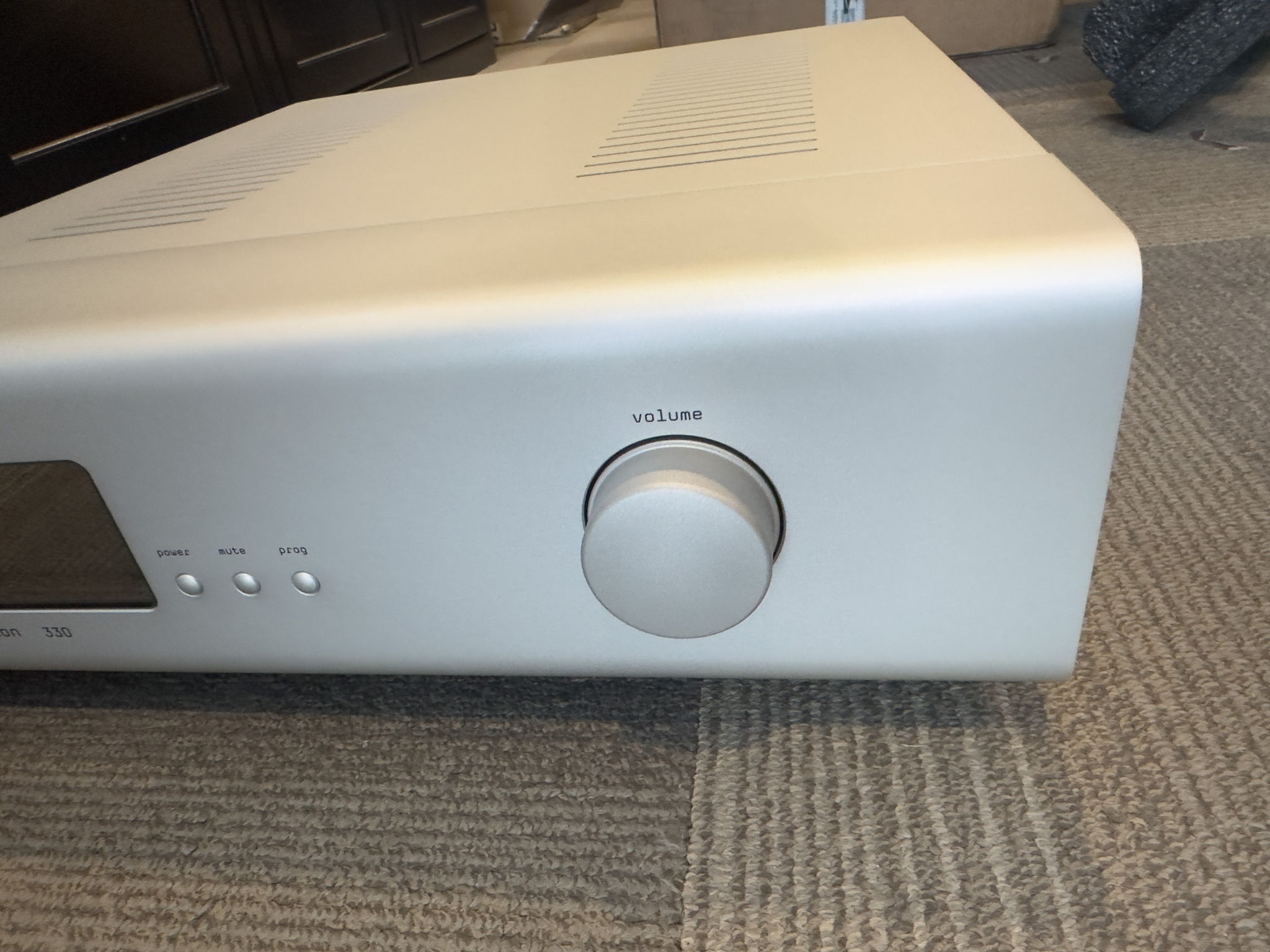 Soulution 330 Integrated Amplifier (MINT!) 5