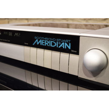 Meridian G91A Digital Preamp, Controller, With CD Playe...