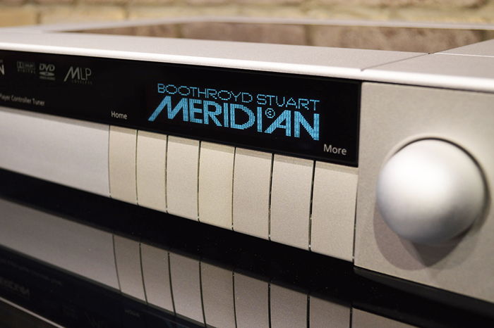 Meridian G91A Digital Preamp, Controller, With CD Playe...