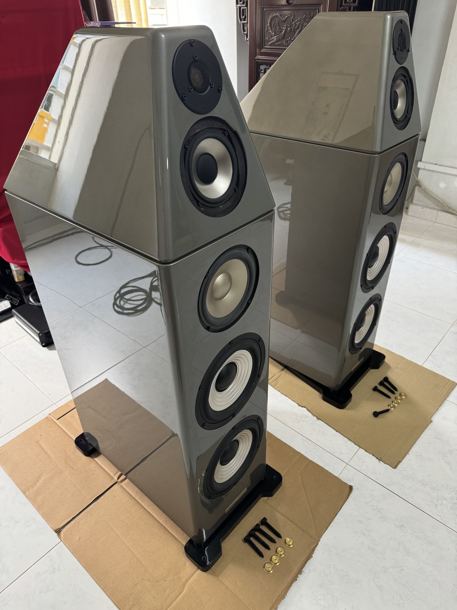 Genesis G5.3 Loudspeakers 4