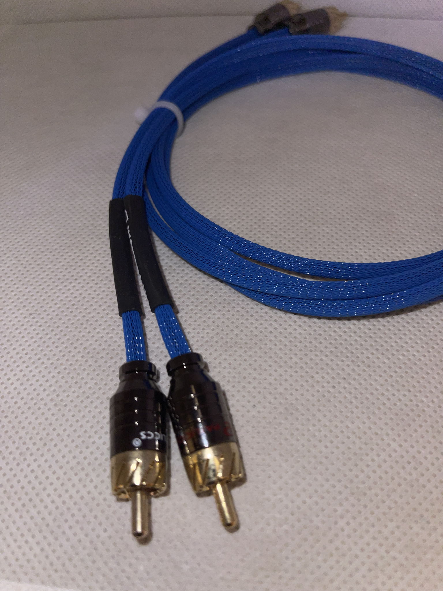 Elf Custom Cables Custom OCC interconnects 1M 2