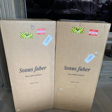 Sonus Faber Concerto Domus Open Boxes Black Gloss Displ...