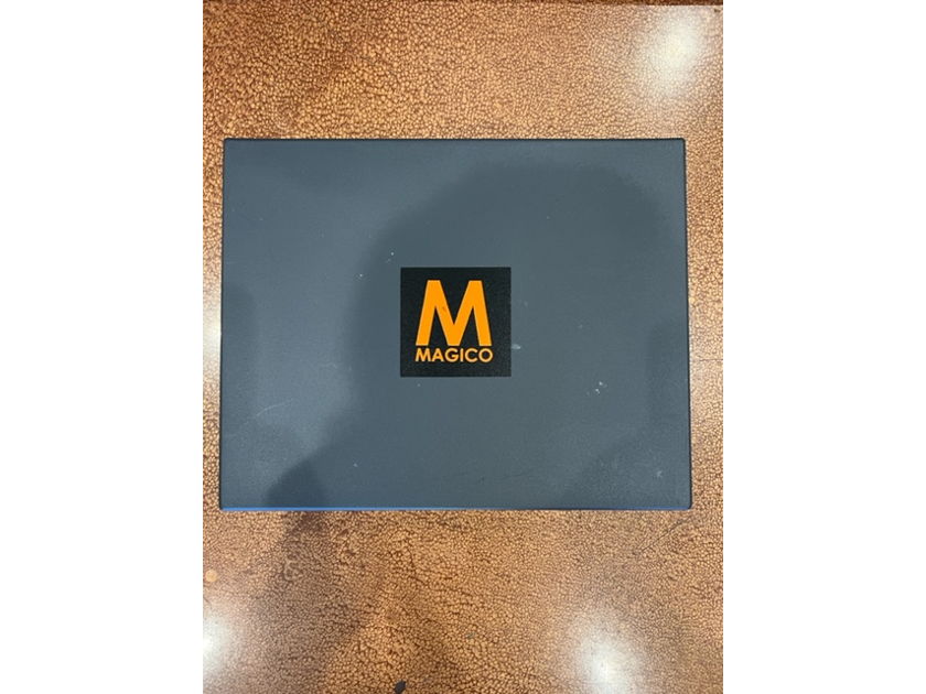 Magico S5 MkI M-Coat Titanium Gray -- Very Good Condition (see pics!)