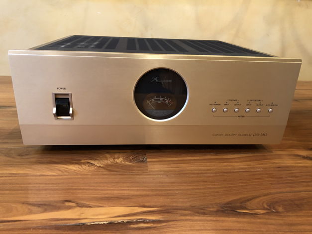 Accuphase PS520 power conditioner