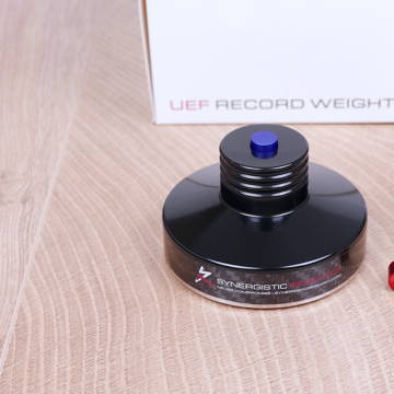 Synergistic Research UEF Record Weight audio vinyl clamp