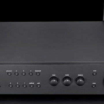 NOW SHIPPING! New 2022 ADCOM GFP-915 Preamp with XLR Ou...