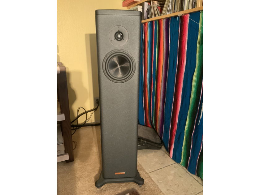 MAGICO S1 MKII ONE OF THE WORLD'S FINEST 2-WAY FLOOR SPEAKERS REDUCEDED!