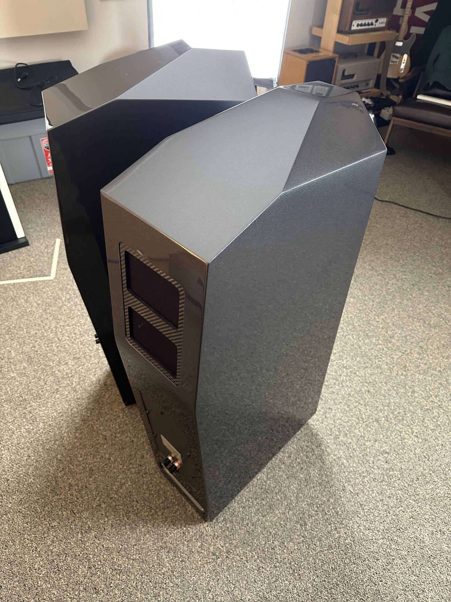 EgglestonWorks Kiva 2 3