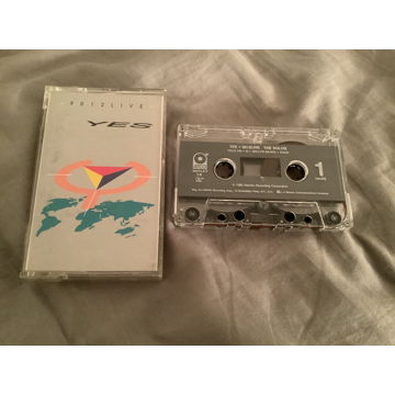 Yes Atco Records Pre Recorded Cassette  9012Live The Solos