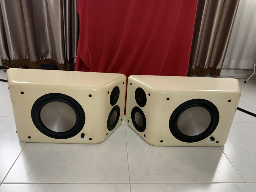 Revel Ultima Embrace THX Surround Speaker