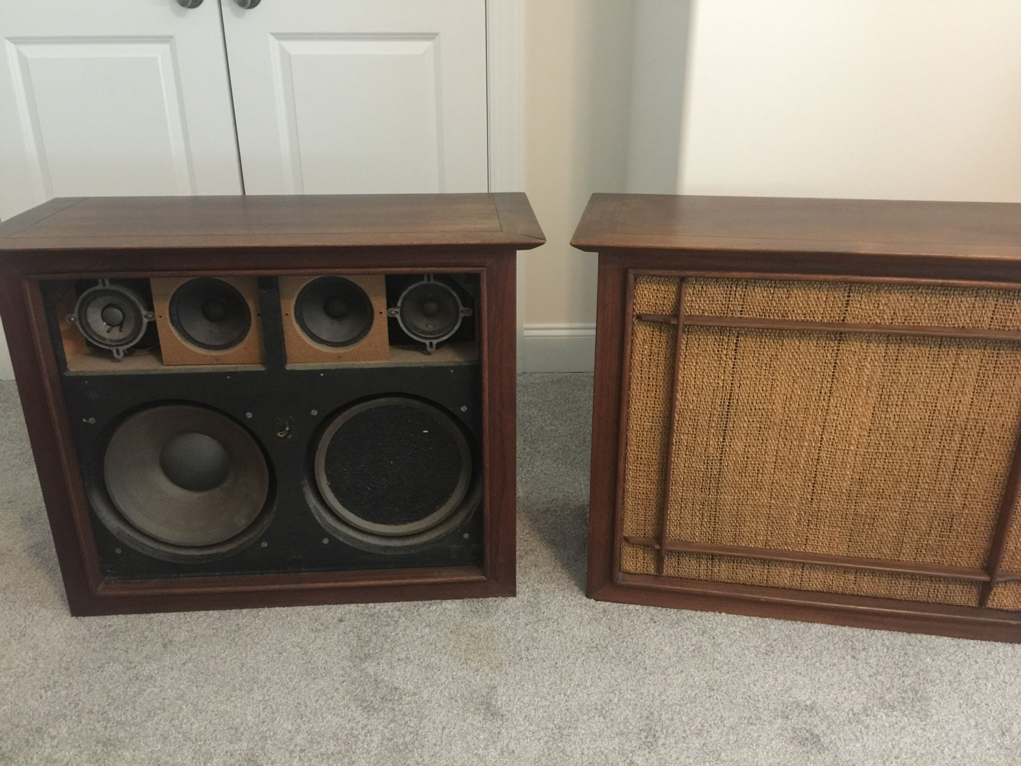 Wharfedale w90 hot sale speakers