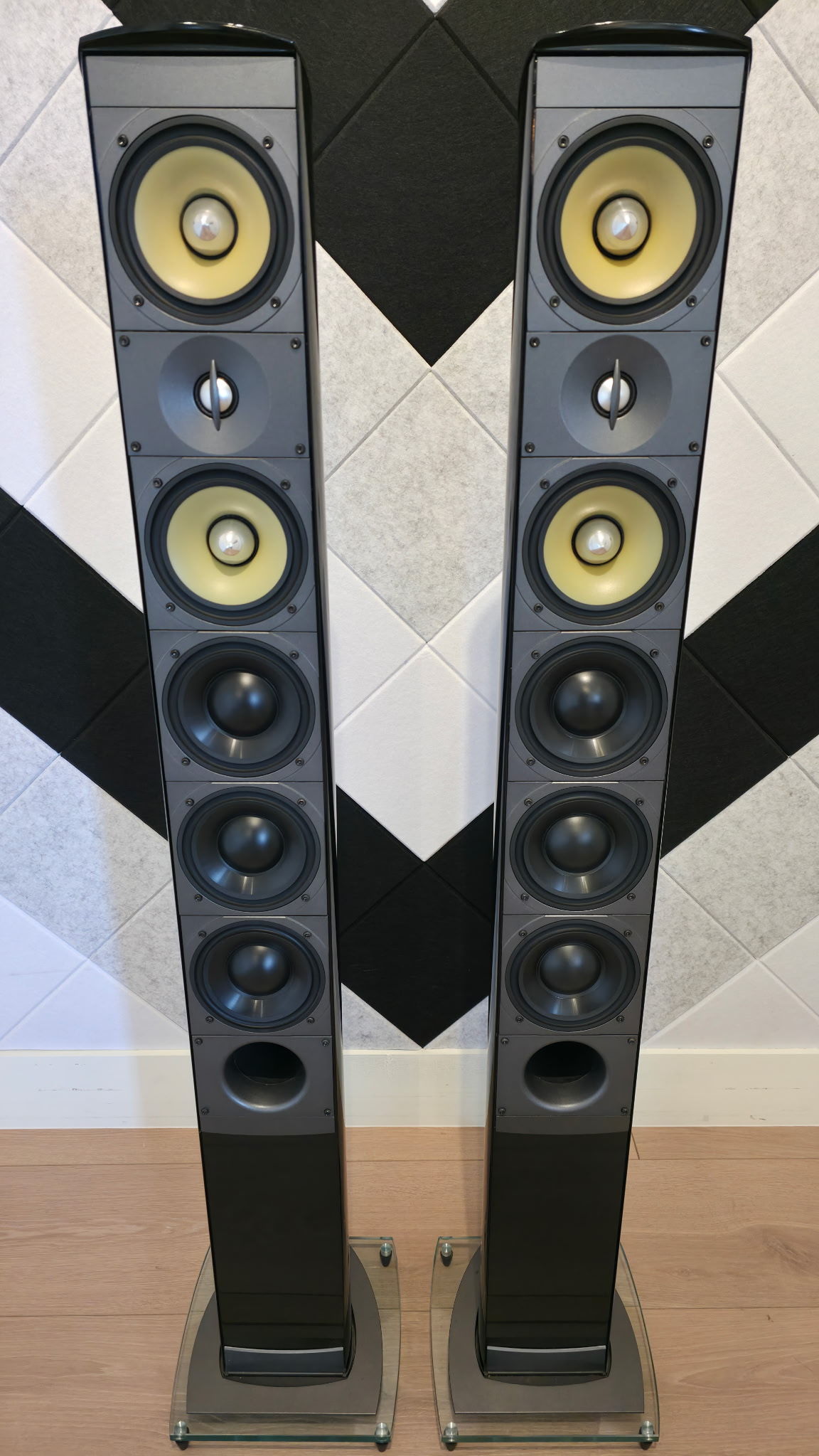 Paradigm Reference Millenia 300 Full Range Tower Speake... 2