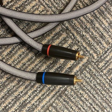Transparent Opus RCA Single-Ended Interconnect Pair, 1.5M