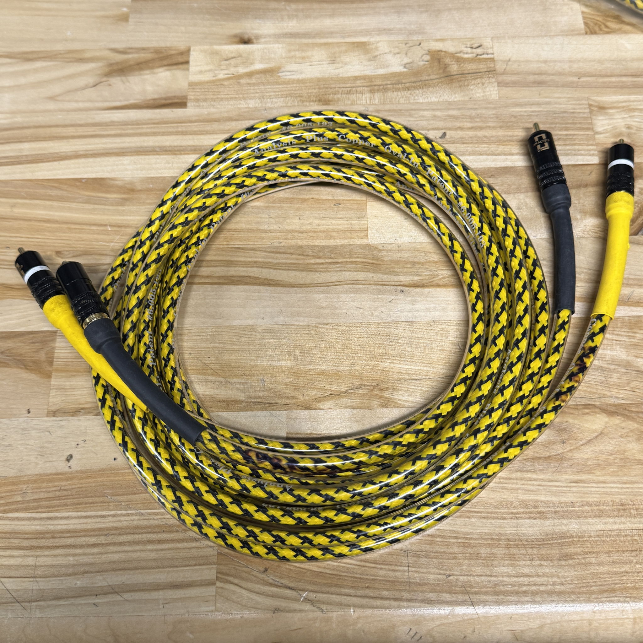 Analysis Plus Copper Oval RCA Interconnects – 9 Feet