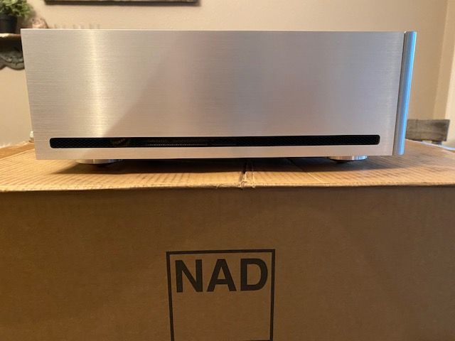 NAD M33 Integrated Amplifier 4