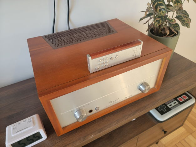 Cayin SP-10A Integrated Tube Amplifier with Remote